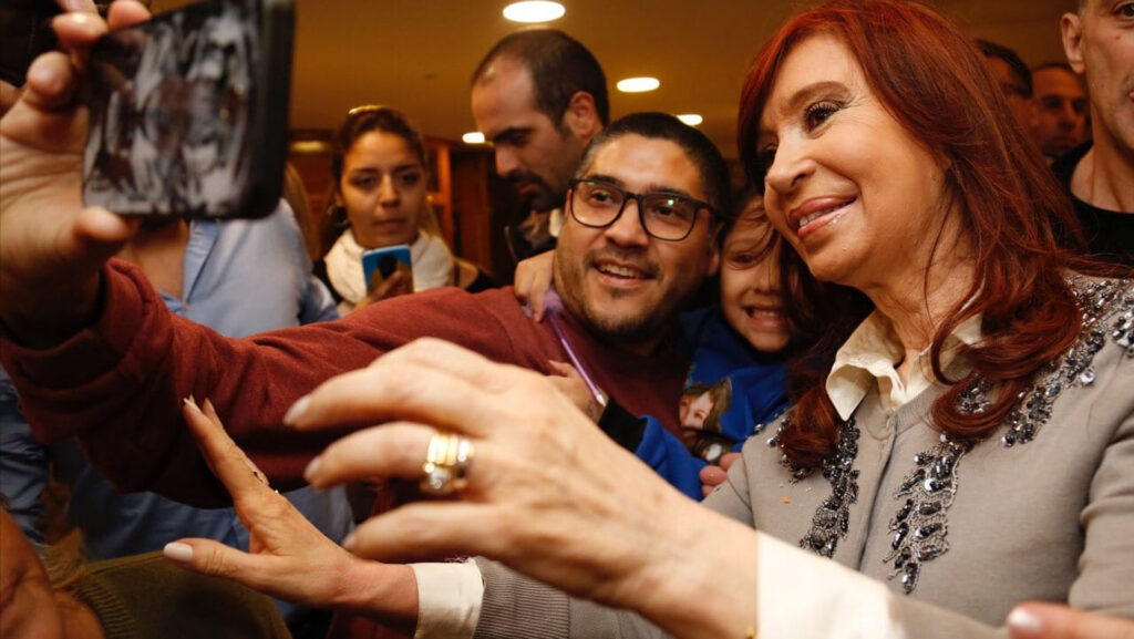 Cristina presentó Sinceramente en Santiago del Estero