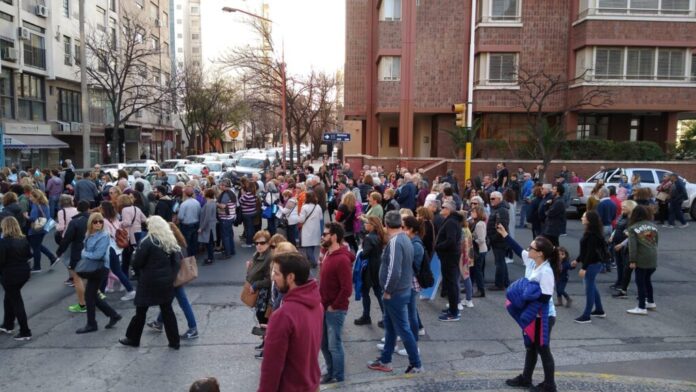 La movilización en apoyo a Macri en Bahía Blanca cosecho escaso apoyo