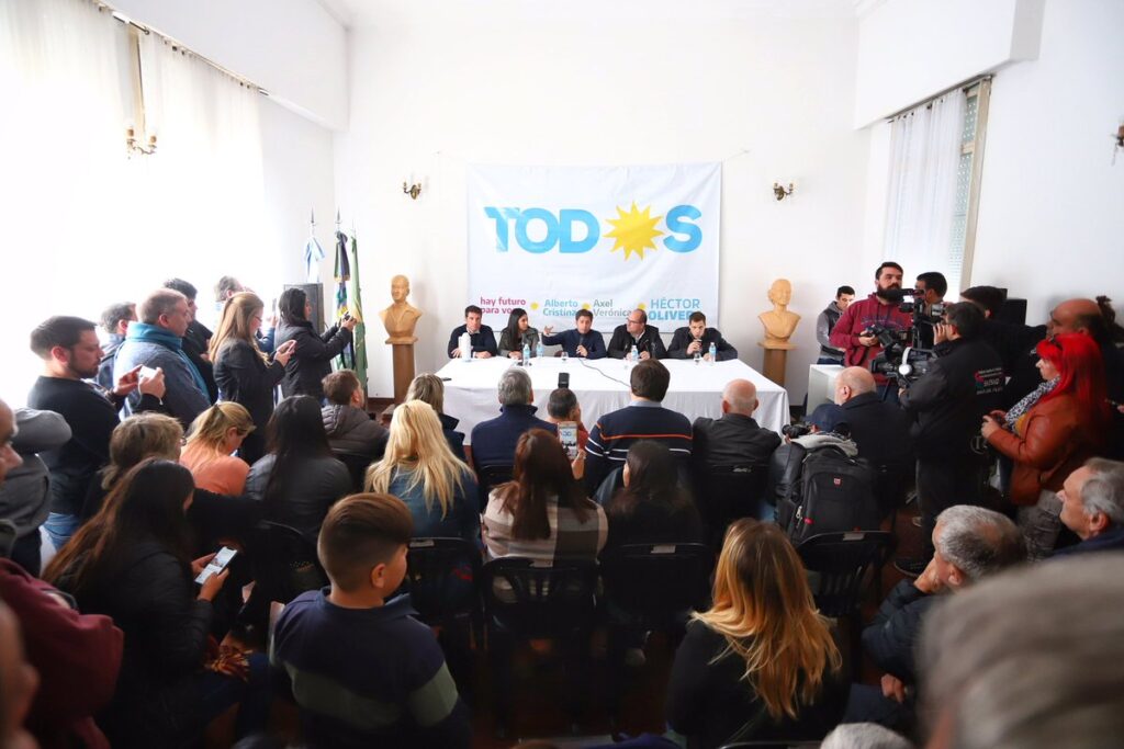 Axel Kicillof en General Conesa