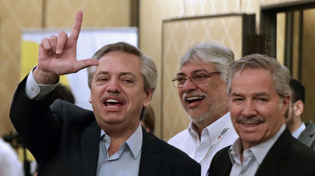 Felipe Sola participa del Foro de la Celac siguiendo el plan de Alberto para licuar el poder del grupo de lima