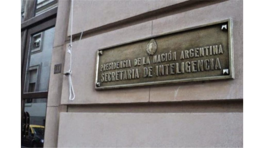 auditan archivos inteligencia