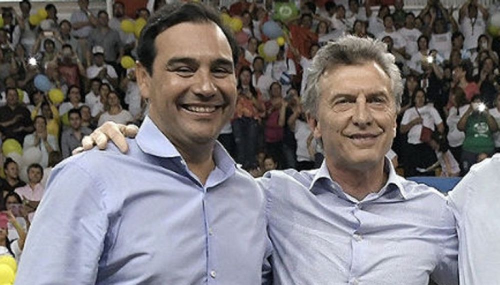 valdes desafia alberto reuniones sociales