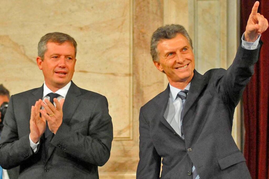 Emilio Monzó junto a Mauricio Macri
