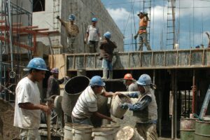 9 de cada 10 argentinos necesita dos o más trabajos para llegar a fin de mes
