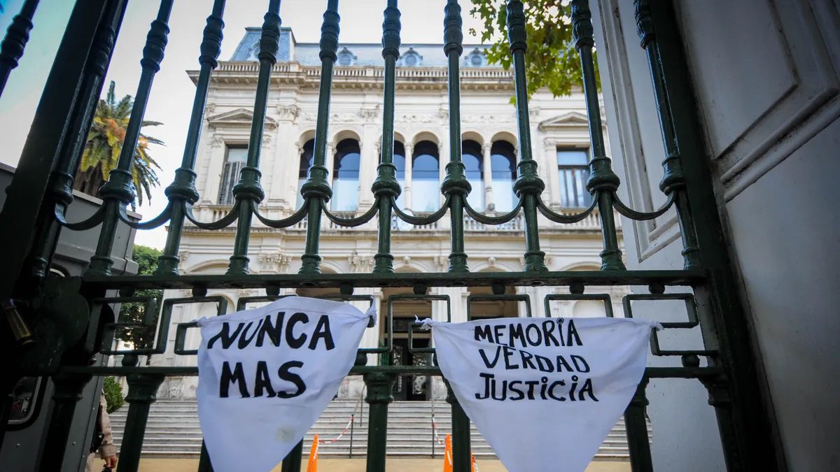 Megacausa Guerrieri IV: Comienza el juicio a 17 acusados de delitos de lesa humanidad en Rosario