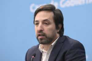 Kreplak denunció que el Gobierno de Milei no entrega vacunas para avanzar con la campaña antigripal