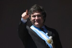 Milei giró fondos record a los gobernadores aliados de cara al tratamiento del Presupuesto 2026