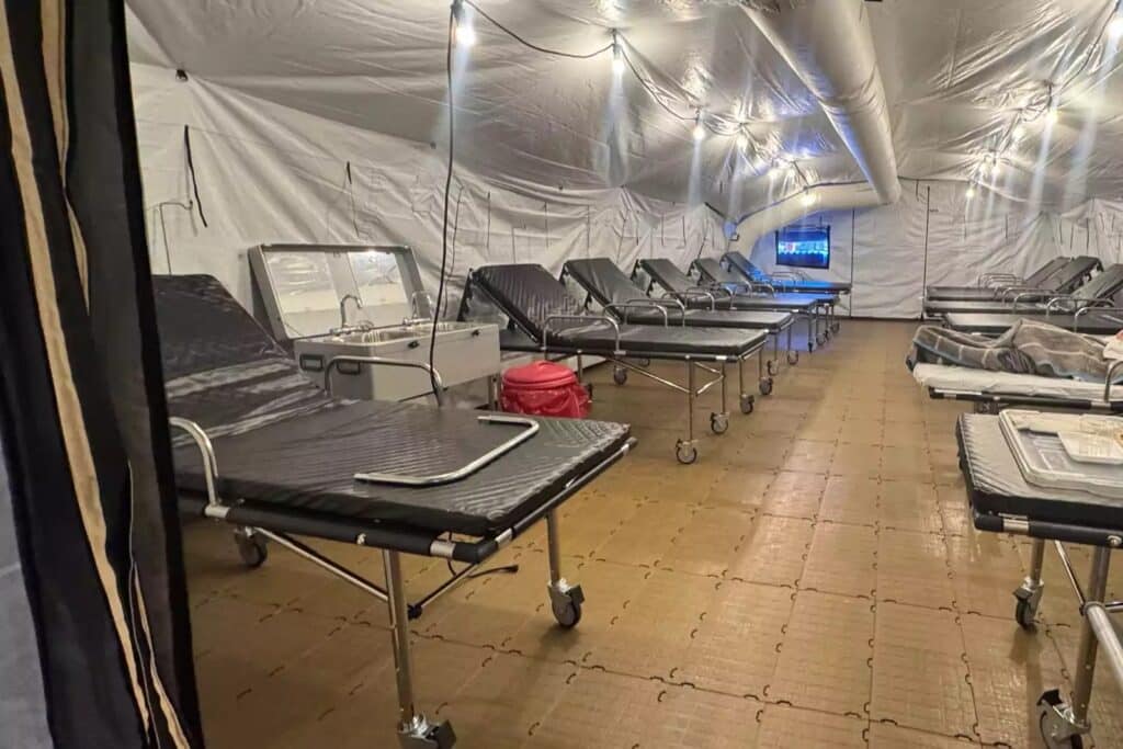 hospital campaña milei bahia blanca inundacion