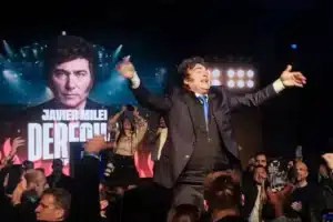 Escándalo de ANDIS: El dueño de la droguería Suizo Argentina financió el acto de Milei en el Movistar Arena