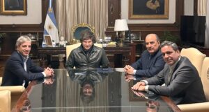 Javier Milei anunció la vuelta del Ministerio del Interior y puso a Lisandro Catalán como titular de la cartera