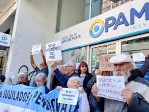 PAMI acumula una abultada deuda con las farmacias y pone en riesgo la atención a jubilados en varias provincias