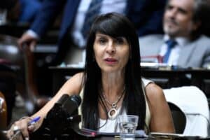 La Libertad Avanza no consiguió apoyos de sus aliados y tuvo que postergar la asunción de Lorena Villaverde