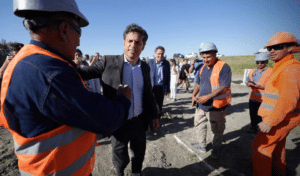 Kicillof abrió la licitación del tramo final del río Salado ante la paralización de la obra que corresponde a Milei