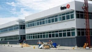 Cerró la fábrica de neumáticos FATE y dejó en la calle a más de 900 empleados