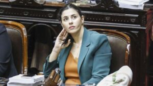 “Nadie lo reclamó”: Pagano reveló que el gobierno no hizo nada para gestionar la vuelta del Gallo