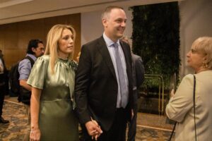 Adorni se inscribió al régimen de “inocencia fiscal” mientras demora su declaración jurada