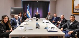 Caputo reforma la Ley de Inocencia Fiscal en otro intento de captar los “dólares bajo el colchón”