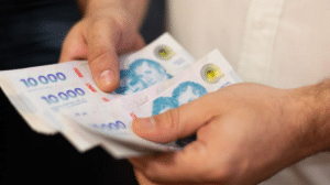 Los salarios registrados perdieron contra la inflación en 8 de los últimos 9 meses